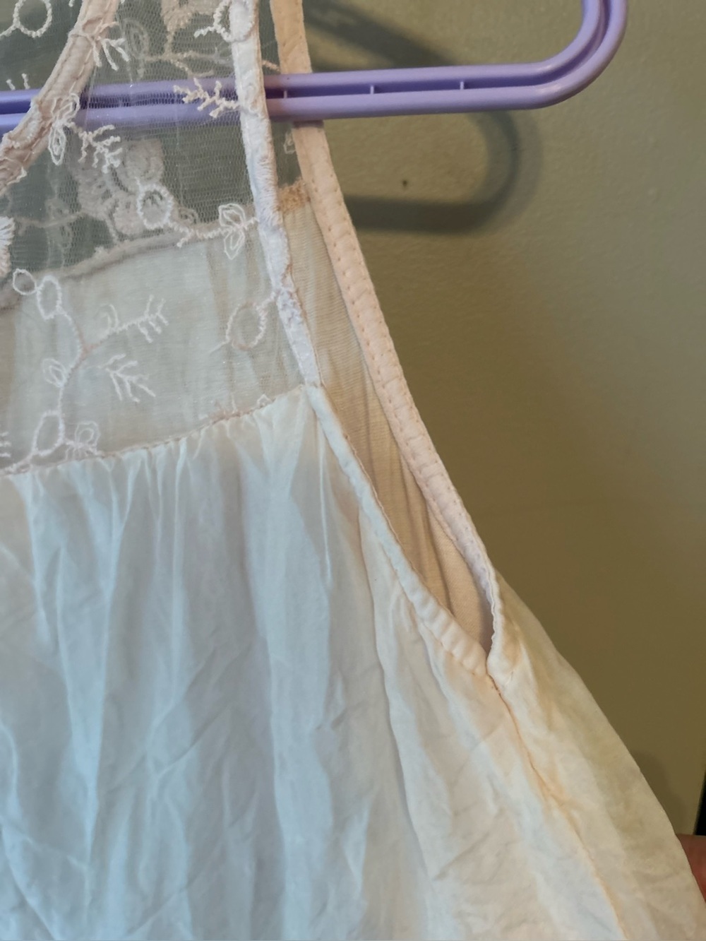 Silk top - Picture 5 of 15